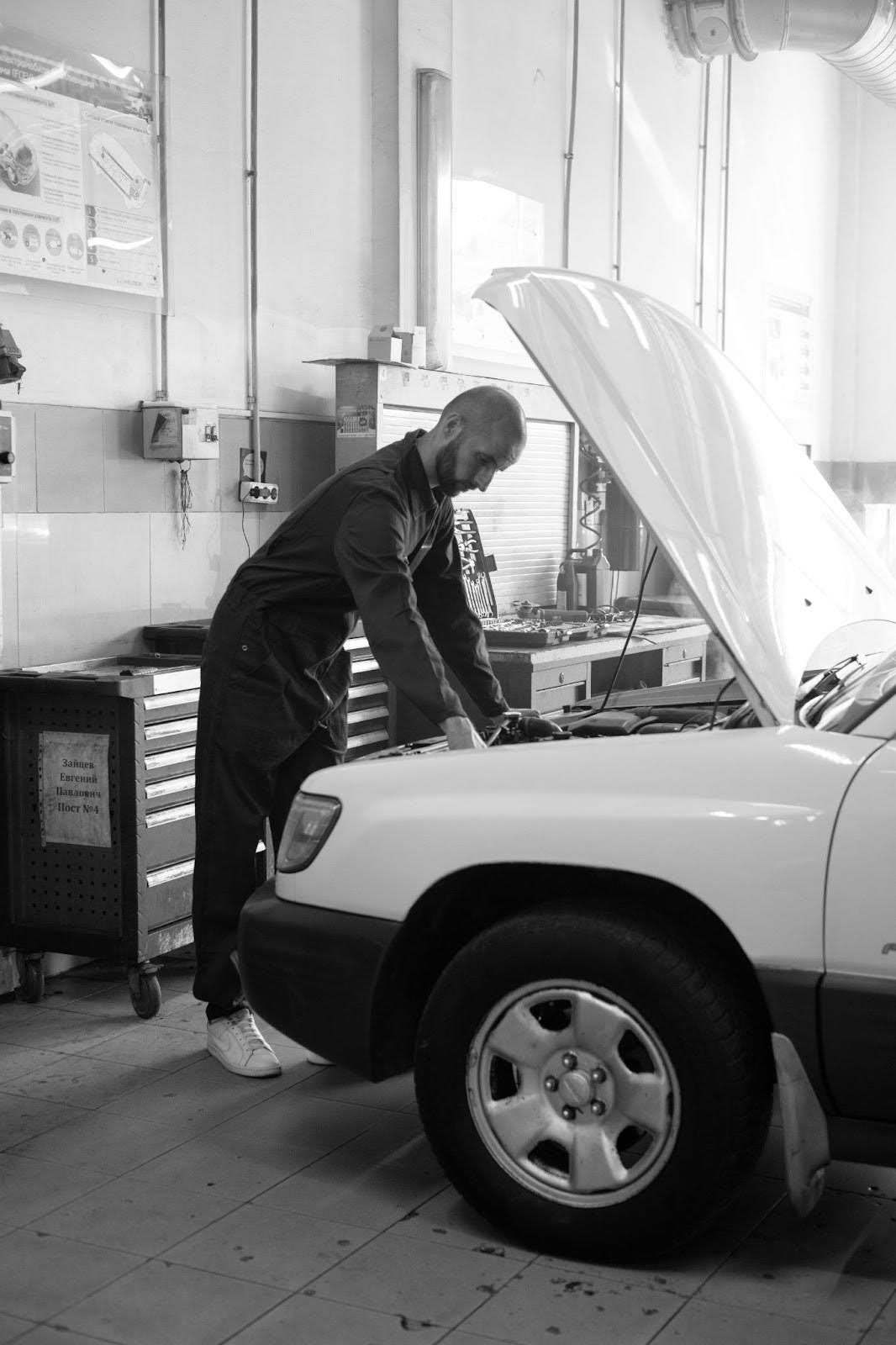 mechanic-inspecting